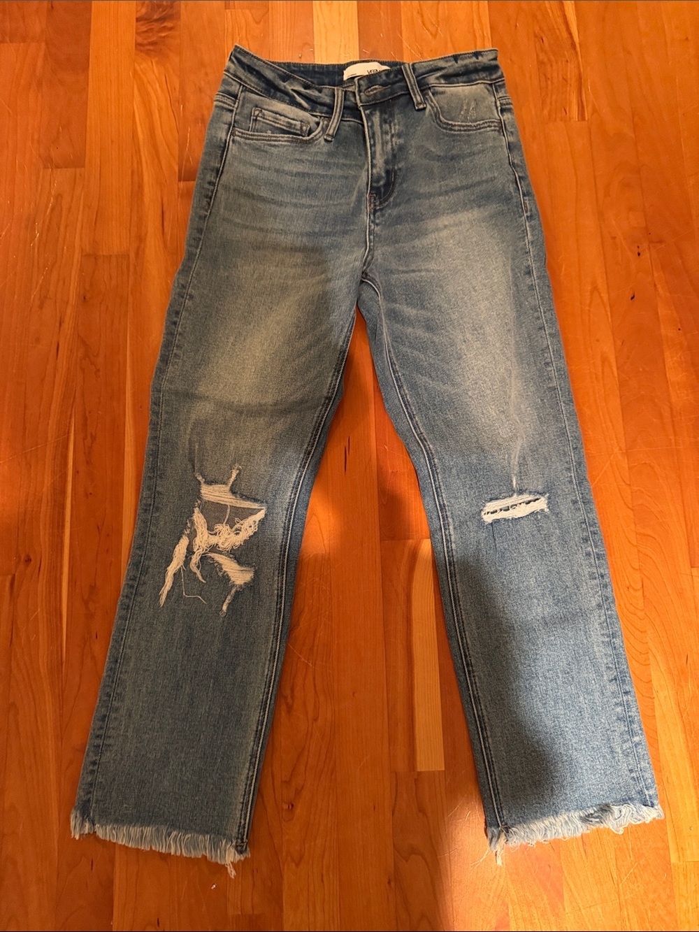 NWOT VERVET Hampton High Rise Crop Straight Leg Jeans Distressed Frayed Hem V221